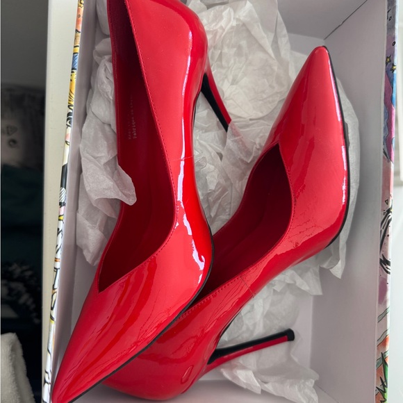 Jeffrey Campbell Glossy Red Heels - Picture 3 of 9